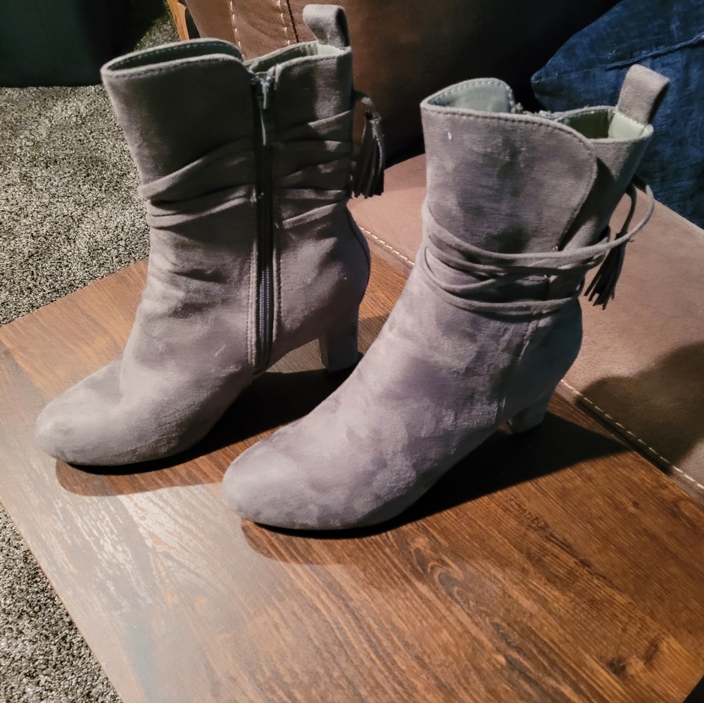 Ankle boots